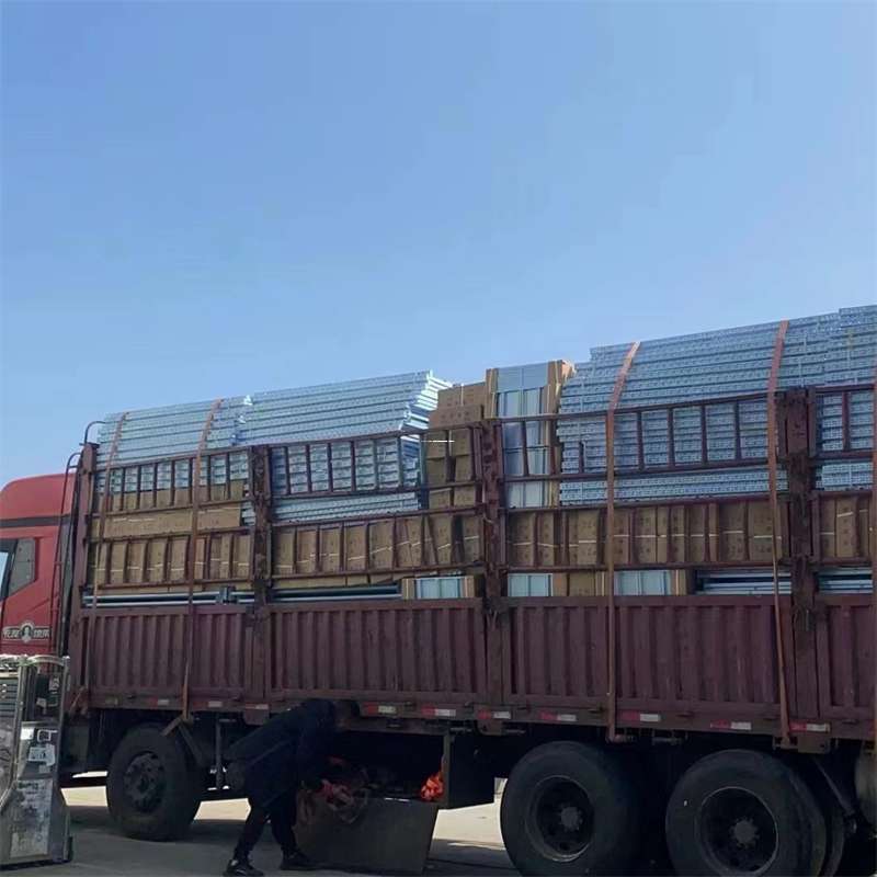 辽宁鞍山铁东到新疆阿勒泰富蕴县物流公司，一站式服务